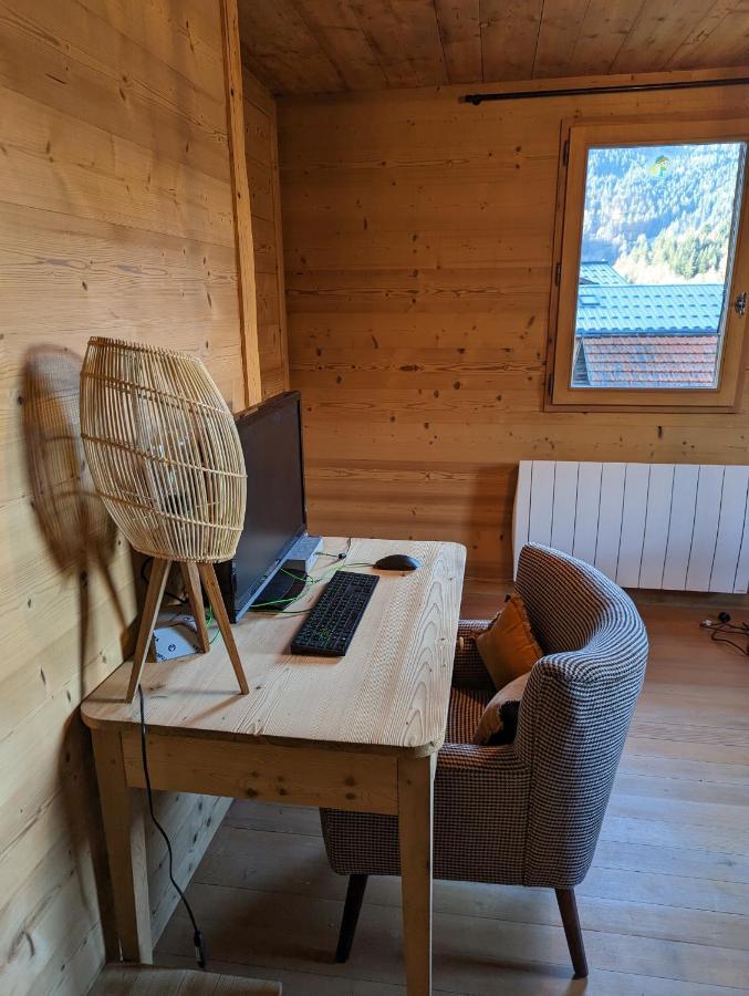 Bas De Chalet Au Coeur Des Aravis, Entre Lac Et Montagne Сен-Жан-де-Сікст Екстер'єр фото